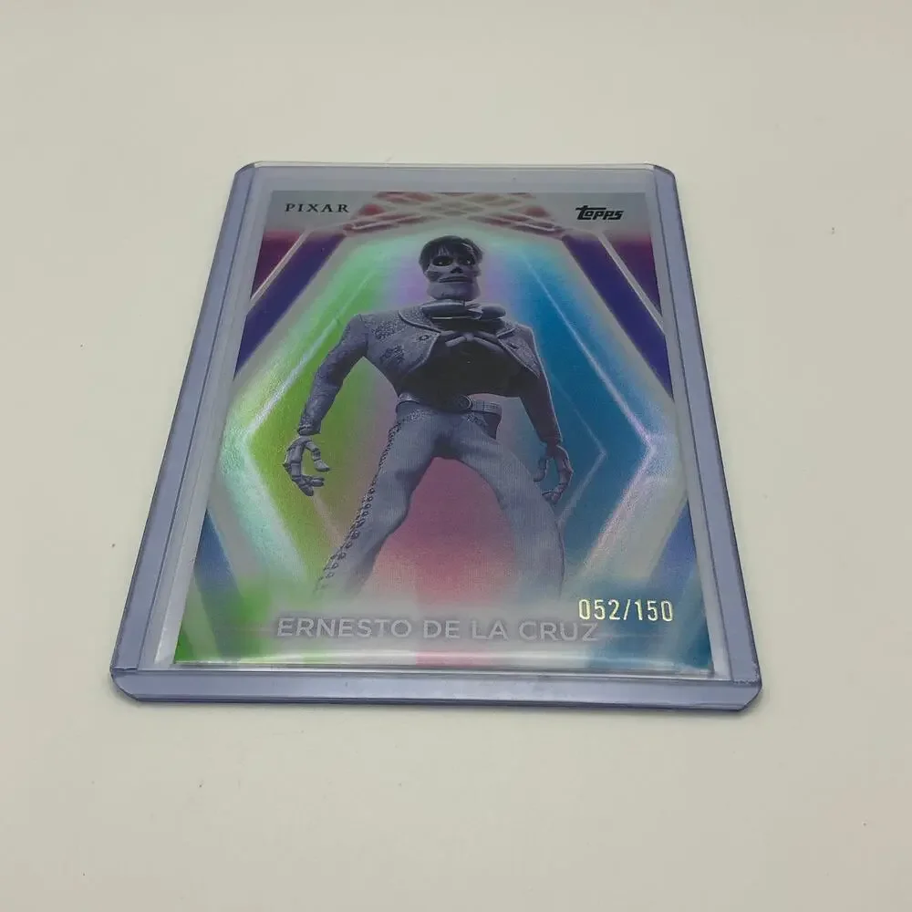Topps Chrome Disney Pixar Ernesto De La Cruz 052/150 Numbered Card